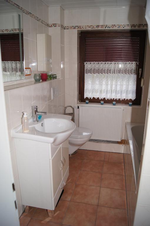 Ferienwohnung Bergisch Land ヴェルメルスキルヒェ 部屋 写真